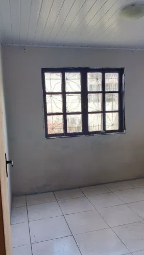 ALUGA-SE QUARTO PRIVATIVO 
