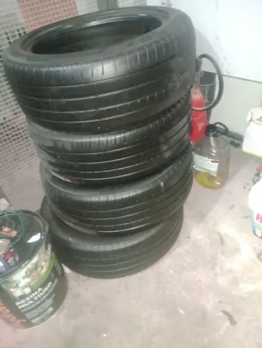 Pneus 215x50 R17