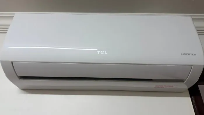 Ar-condicionado TCL Split Inverter 9.000 BTUs - Pouco Utilizado | Excelente Estado