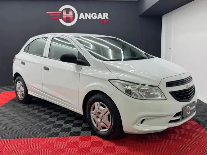 Chevrolet Onix JOY Hatch 1.0 8V Flex Mec. 4P 2017