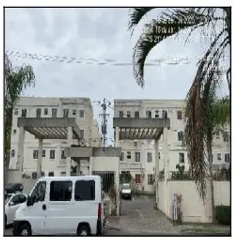 Imóvel com localização privilegiada Apartamento no Parque Santa Clara, Campos dos Goytaca