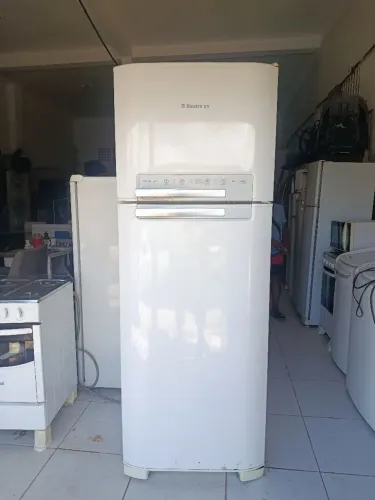 Geladeira frost free Electrolux