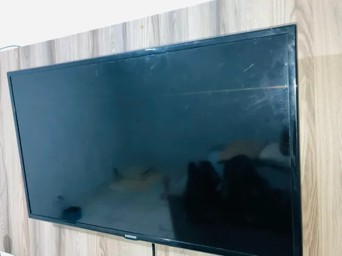 TV Samsung 40? UN40FH5003G - Para Conserto / Retirada de Peças