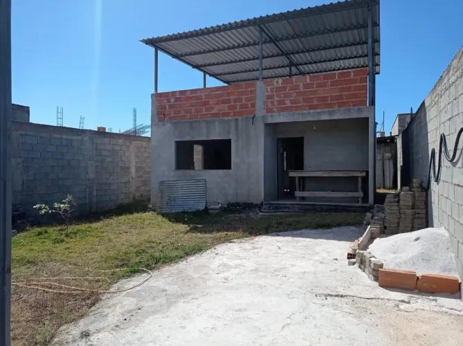 Vendo casa em Pontal das Garças