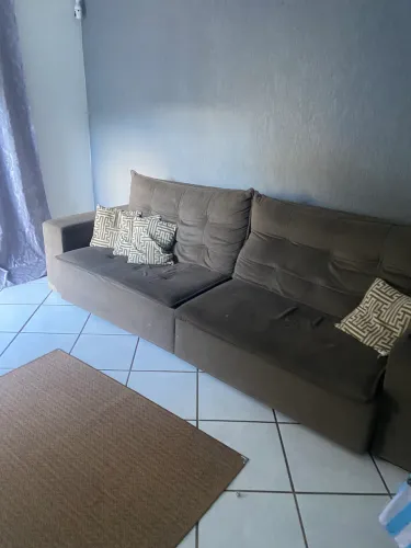 Sofa retrátil bom estado 