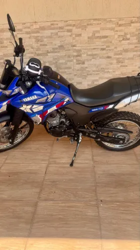 Lander 250 ABS 2022/23 versão Limitada.