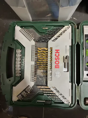 Kit maleta Bosch ferramentas 