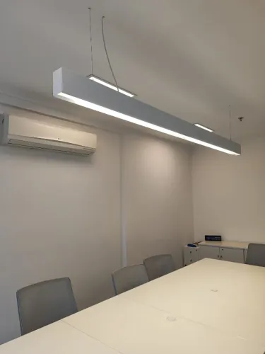 Luminária retangular branca