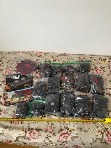 Dois kits lego + 5 mil peças