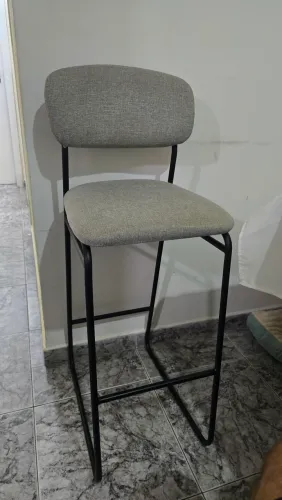 Banqueta cinza
