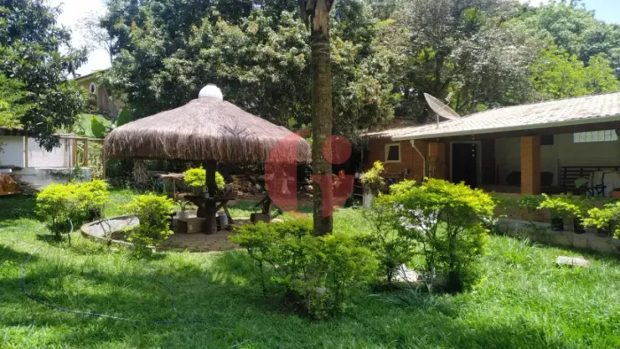 CHÁCARA PARA VENDA E PARA LOCAÇÃO - CONDOMÍNIO LAGOINHA - JACAREÍ