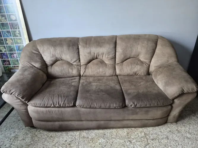 Sofá 3 lugares 