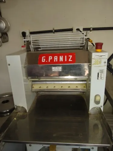 Cilindro Laminador de Massa (220 V)Elétrico GPANIZ  7KG