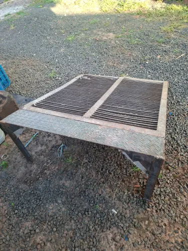 Rampa de ferro reforçado 