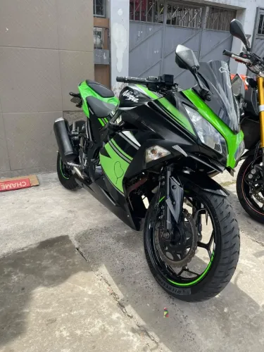 Kawasaki Ninja 300 2017 EDIÇÃO LIMITADA C/ ABS