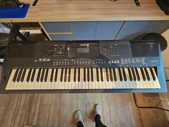 Teclado Yamaha PSR EW 410