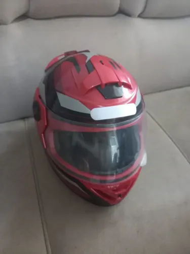Capacete