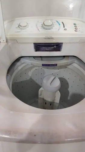 Máquina de lavar roupa Electrolux 15kg