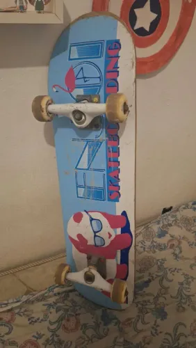 Vende-se skate profissional (usado)