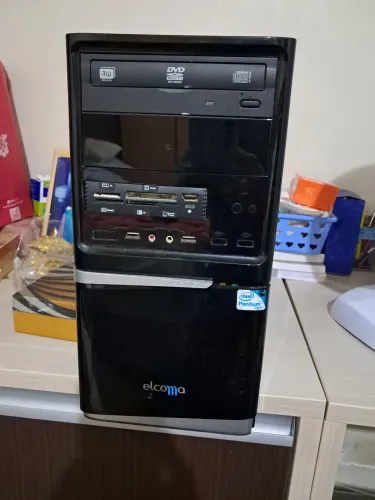 Vendo CPU usado ELCOMA 8 GB de memória RAM