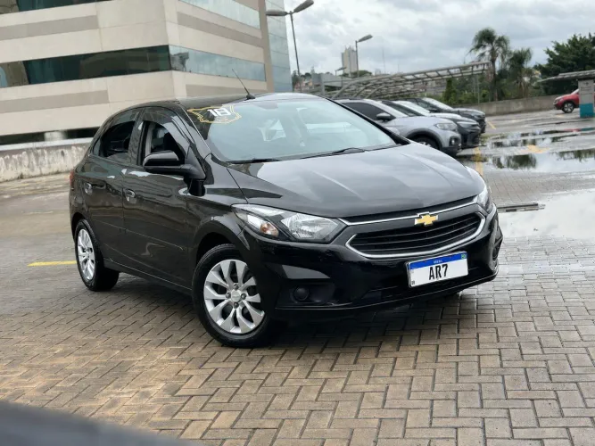Chevrolet Onix Hatch LT 1.4 8V Flex Power Aut. 4P 2018