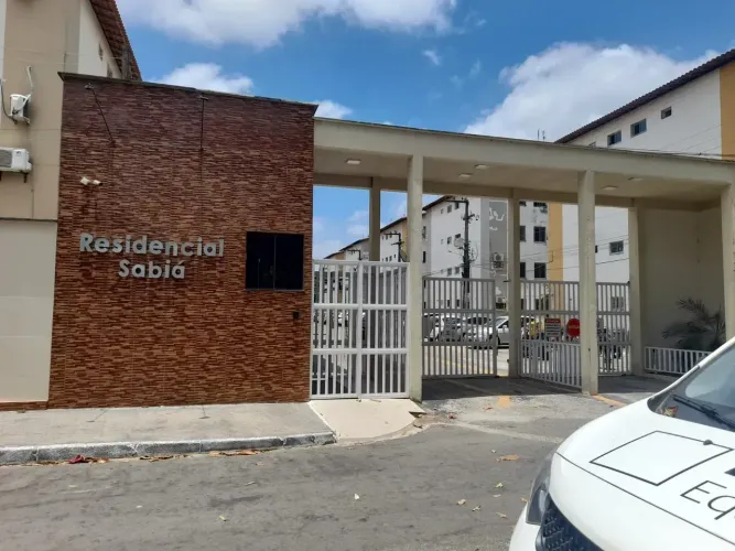 Apartamento primeiro andar nascente