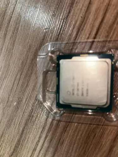 Processador Intel i7 10700f usado