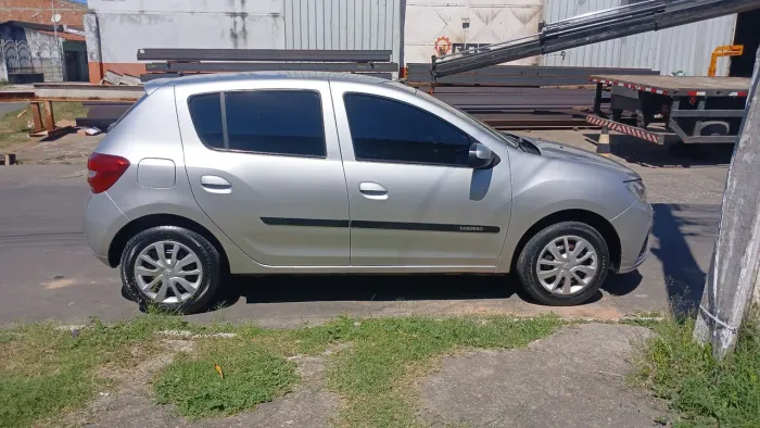 Renault Sandero Zen Flex 1.0 12V 5P Mec. 2020
