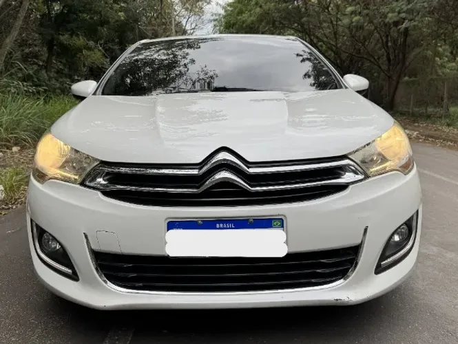 Citroen C4 Lounge Exclusive 2.0 Flex 4P Aut. 2014