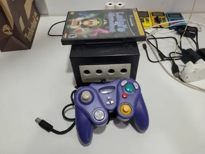 Nintendo Game Cube Preto Com Controle E Jogo Luigi Mansion Retro