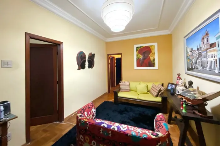 Casa à Venda - Santa Inês, 3 Quartos, 360 m2