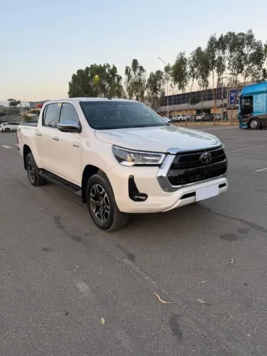 Toyota Hilux CD SRX 4X4 2.8 TDI 16V Diesel Aut. 2022