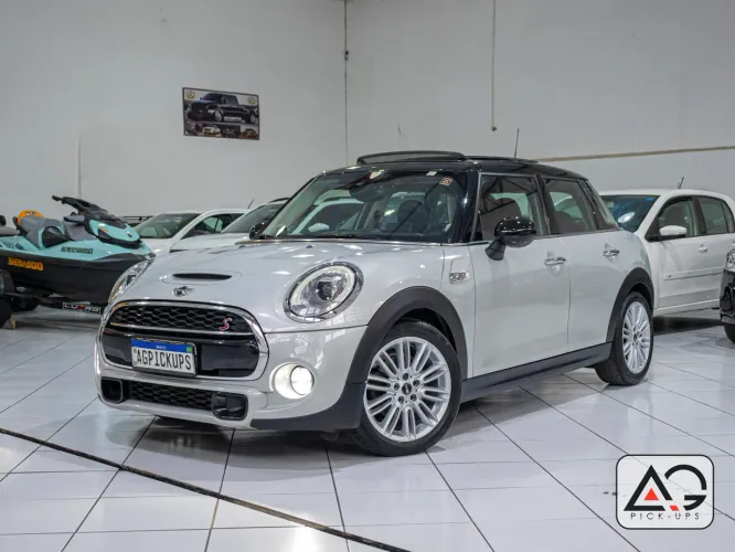 Mini Cooper 2.0 16V Twinpower Gasolina S 4P Steptronic 2016
