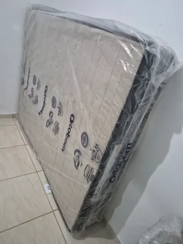 Colchão queem,embalado ortobom !!