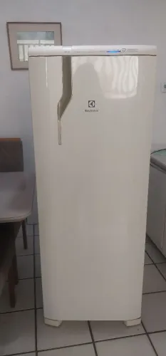 Geladeira Electrolux