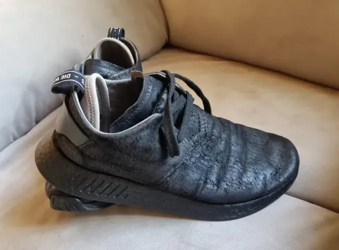 Adidas NMD R2 Black
