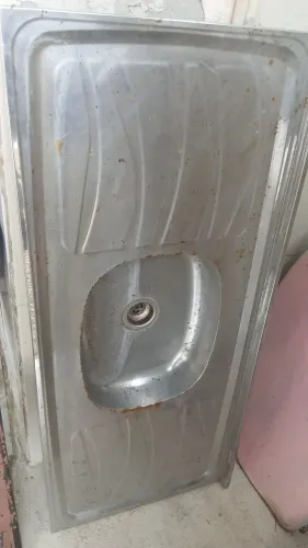 Pia inox acimentada usada em bom estado