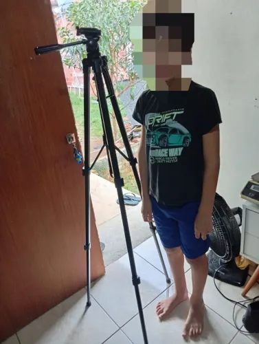 Triple 1.60m para câmera ou celular