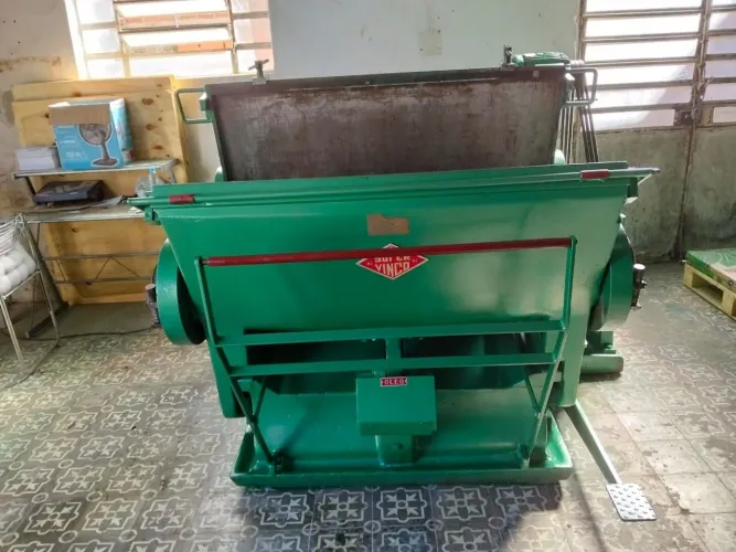 FEVA Corte e Vinco 80x120