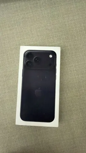 iPhone 18 pro Max 256 gb preto