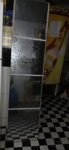 Espelho em porta