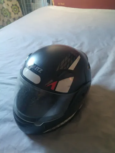 Capacete - frente móvel