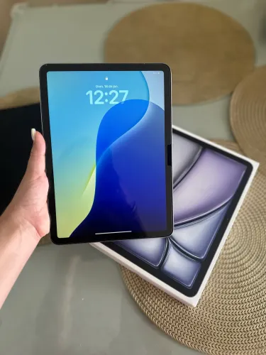 iPad Air 11 M2 128gb Seminovo 