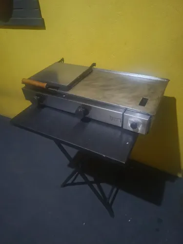  Chapa de lanche marca  tron inox tamanho 32x70 sime Nova valor 380 reais