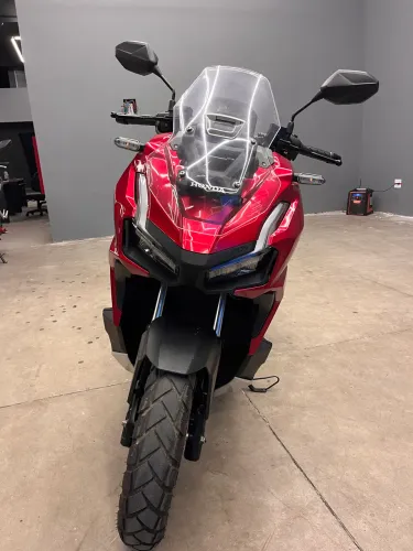 Honda adv