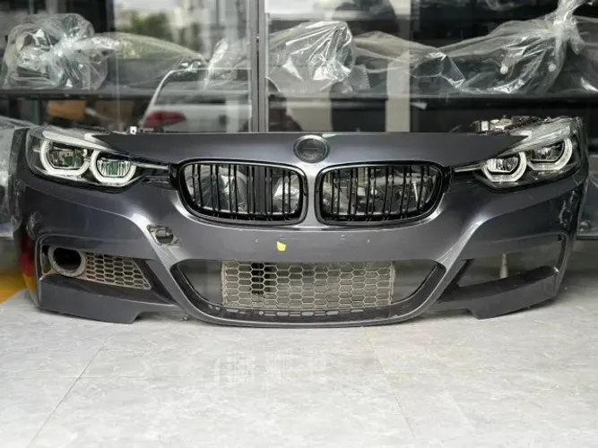 Parachoque BMW 320i 2018 Original Com Grades E farois 