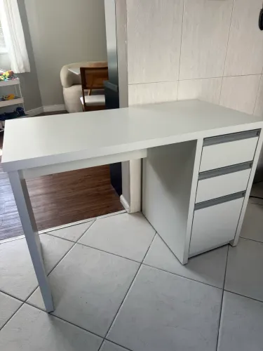 Escrivaninha MDF