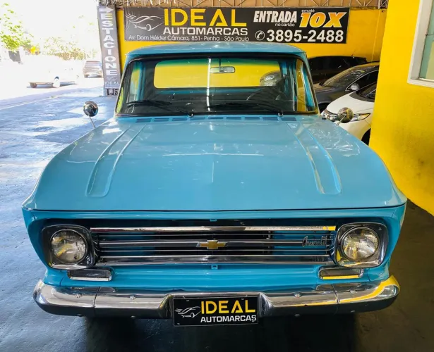 Chevrolet C-10 2.5/4.1 1976