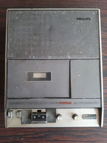Toca  fitas Philips Antigo 