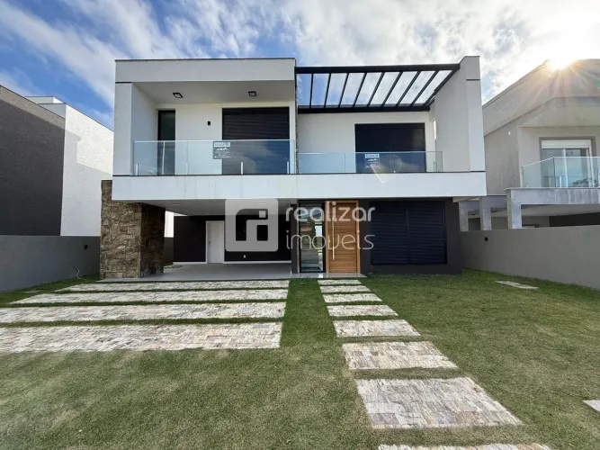 Casa de 3 suítes bairro Rio Vermelho em Florianópolis
